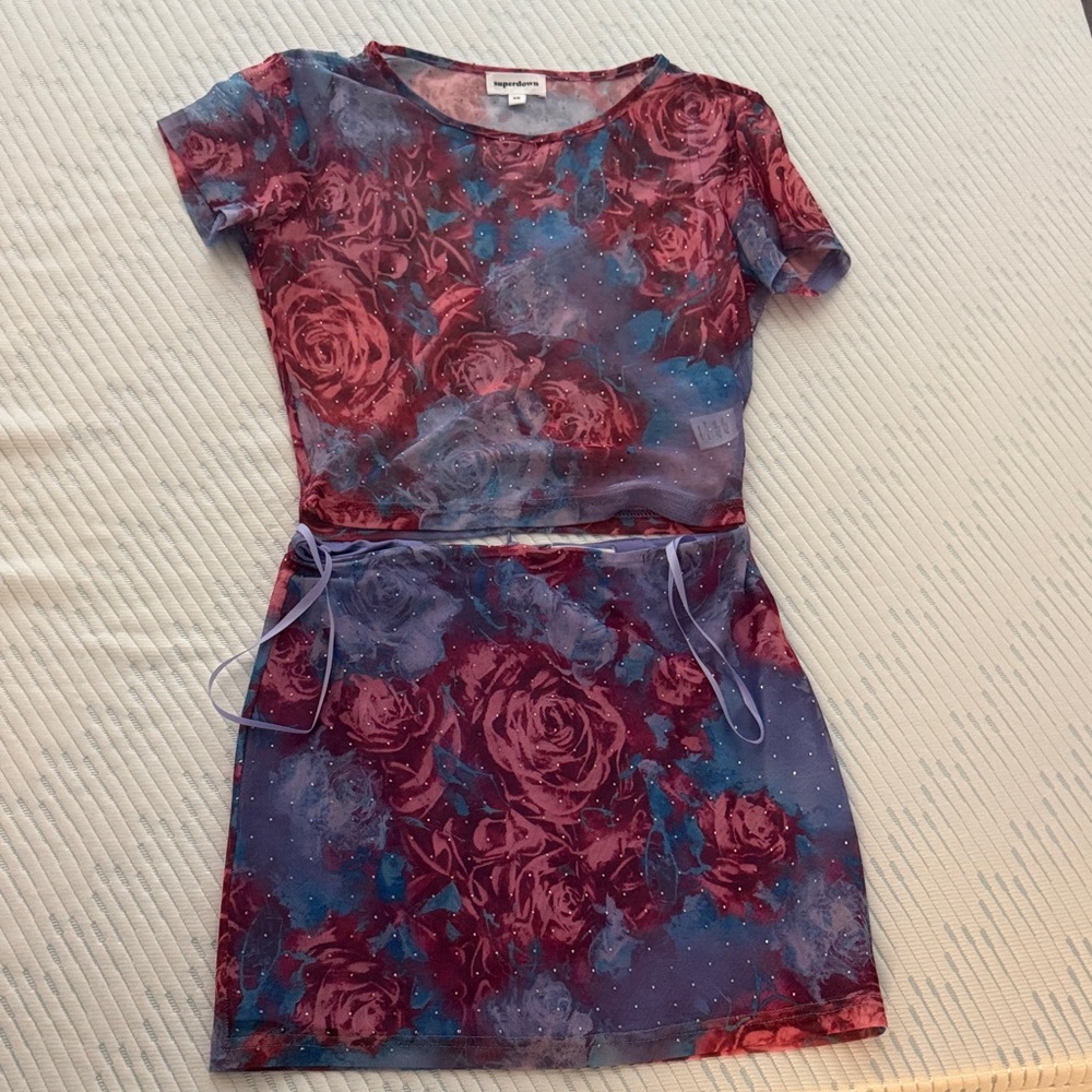 Superdown Skirt Set